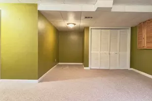 75 Moreland Green Dr, Worcester, MA 01609 - Photo 13
