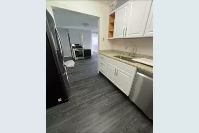 69 Fox St, Worcester, MA 01604 - Photo 33