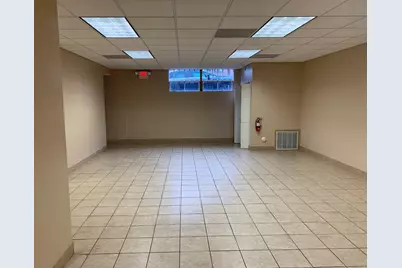 5194 Washington St, Boston, MA 02132 - Photo 3