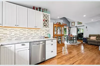 29 Ellen, Haverhill, MA 01830 - Photo 11