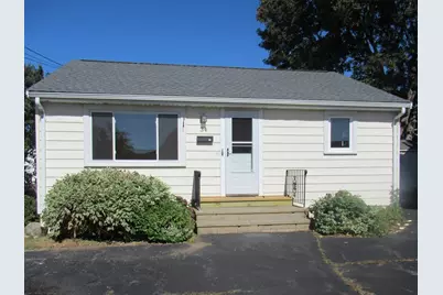34 Middle Street, Gloucester, MA 01930 - Photo 1