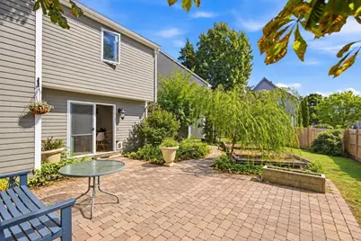 210 Centre St #14, Quincy, MA 02169 - Photo 35