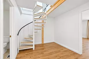 210 Centre St, Quincy, MA 02169 - Photo 25