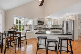 15 Whitney St, Haverhill, MA 01832 - Photo 13