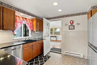 66 Observatory Avenue, Haverhill, MA 01832 - Photo 7