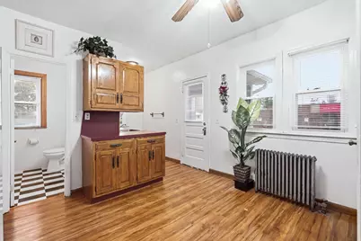 1774 Carew St, Springfield, MA 01104 - Photo 11
