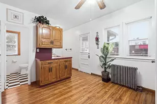 1774 Carew St, Springfield, MA 01104 - Photo 11