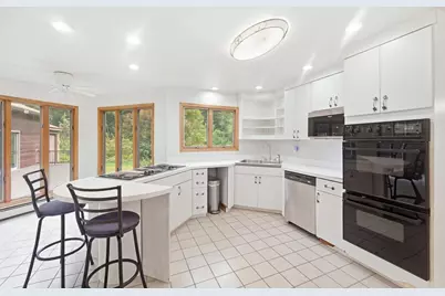 6 Nestlewood Ln, Hubbardston, MA 01452 - Photo 11