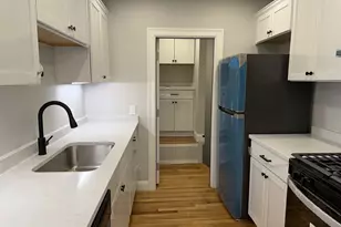 13 Ebbett Ave, Quincy, MA 02170 - Photo 5