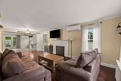 155 Commonwealth Ave, Attleboro, MA 02703 - Photo 11