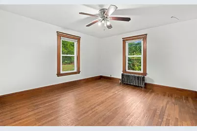 10 Salem St, Methuen, MA 01844 - Photo 9