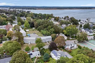 20 Beacon Ave, Newburyport, MA 01950 - Photo 25