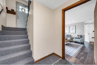 20 Beacon Ave #1, Newburyport, MA 01950 - Photo 3