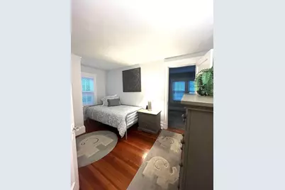 277 Pleasant St, Marblehead, MA 01945 - Photo 11