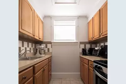 175 Grinnell #1, Fall River, MA 02721 - Photo 3