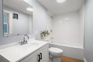 78 Pleasant St, Grafton, MA 01519 - Photo 23