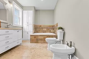 111 Farland Cir, New Bedford, MA 02745 - Photo 17