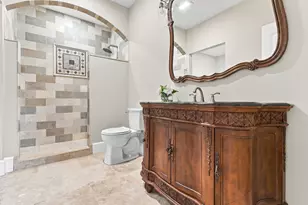 111 Farland Cir, New Bedford, MA 02745 - Photo 5