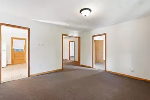 151 Onota St, Pittsfield, MA 01201 - Photo 15