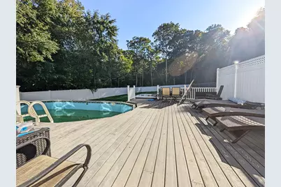 34 Conservation Dr, Douglas, MA 01516 - Photo 31