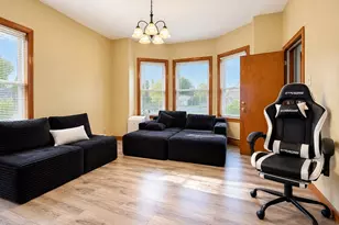106 Richmond St, New Bedford, MA 02740 - Photo 9
