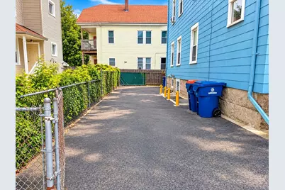 106 Richmond St, New Bedford, MA 02740 - Photo 7