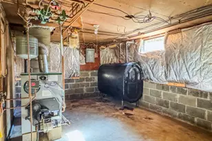 54 Dell St, Montague, MA 01376 - Photo 25