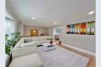 22 Dorchester St, Waltham, MA 02453 - Photo 7