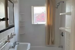 44 State St, Northampton, MA 01060 - Photo 9