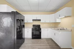 459-463 East St, Ludlow, MA 01056 - Photo 3