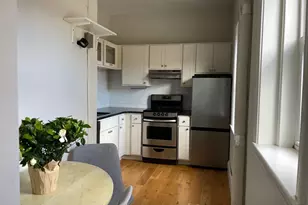 369 Tappan, Brookline, MA 02445 - Photo 5