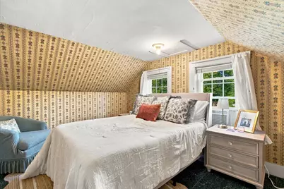170 Lakeview Ave, Falmouth, MA 02540 - Photo 15