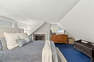 170 Lakeview Ave, Falmouth, MA 02540 - Photo 17