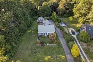 170 Lakeview Ave, Falmouth, MA 02540 - Photo 31