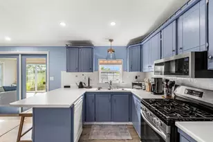 72 Cable Ave, Salisbury, MA 01952 - Photo 9