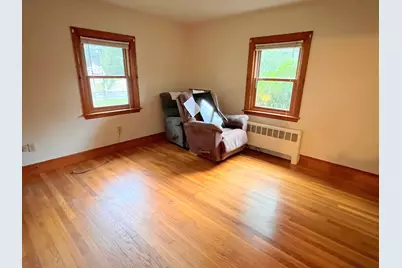 18 Main St, Chelmsford, MA 01863 - Photo 9