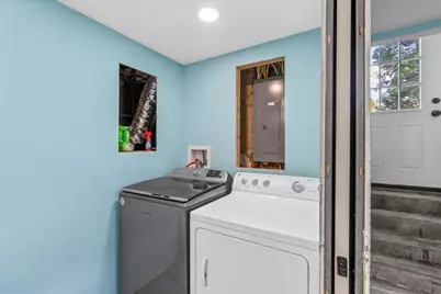 105 Crestfield Dr, Brockton, MA 02302 - Photo 21