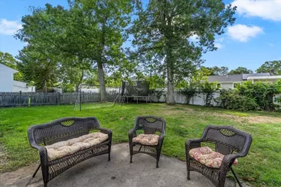 105 Crestfield Dr, Brockton, MA 02302 - Photo 33