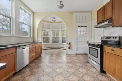 5 Claremont St, Worcester, MA 01610 - Photo 7