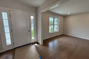 40 Titicut Ave, Bridgewater, MA 02324 - Photo 9