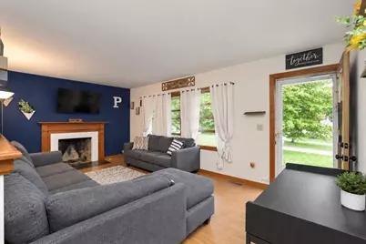 234 Carver St, Springfield, MA 01108 - Photo 3