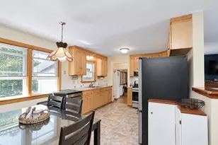 234 Carver St, Springfield, MA 01108 - Photo 9