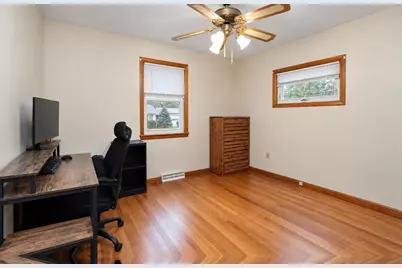 234 Carver St, Springfield, MA 01108 - Photo 23