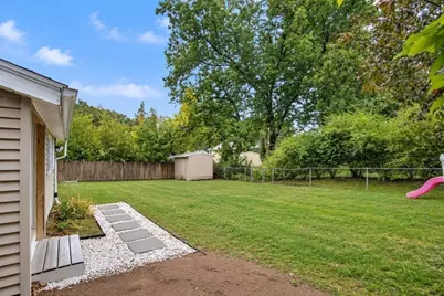 234 Carver St, Springfield, MA 01108 - Photo 37