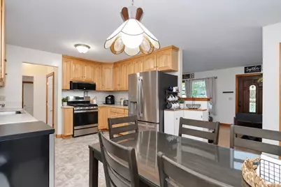 234 Carver St, Springfield, MA 01108 - Photo 13