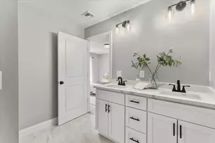 19 Hunter St, Taunton, MA 02780 - Photo 29