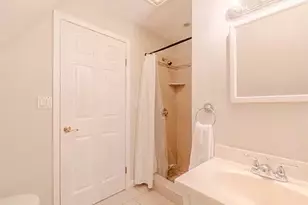 27R Albion, Somerville, MA 02143 - Photo 23
