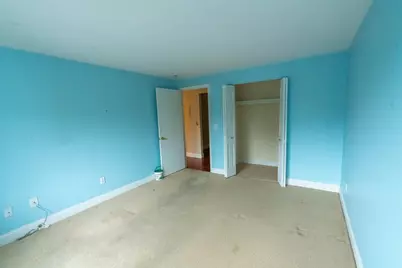 2320 Skyline Dr #18, Lowell, MA 01854 - Photo 11