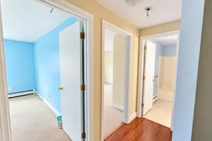2320 Skyline Dr, Lowell, MA 01854 - Photo 17