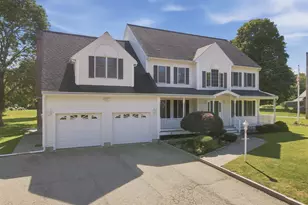473 Main St, Hudson, MA 01749 - Photo 3